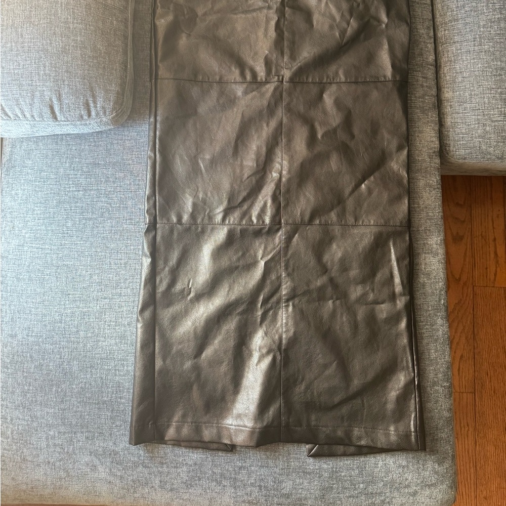 Forever 21 Black Faux Leather Skirt